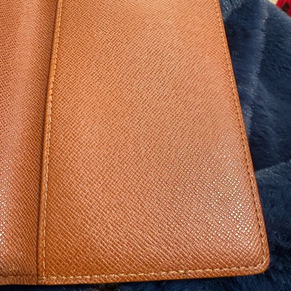 Louis Vuitton Vintage Tan Leather Wallet/ Cardholder - Picture 11 of 14